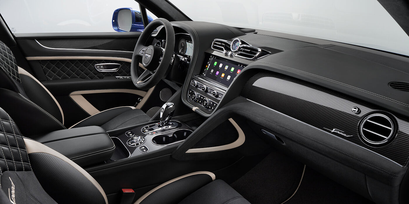new-bentley-bentayga-speed-front-console-and-seats-with-black-leather